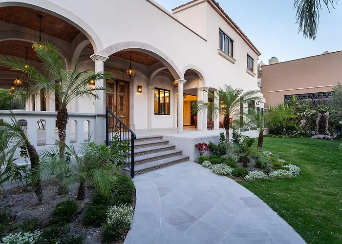 La Doña, 7BR In Colonia Guadalupe
