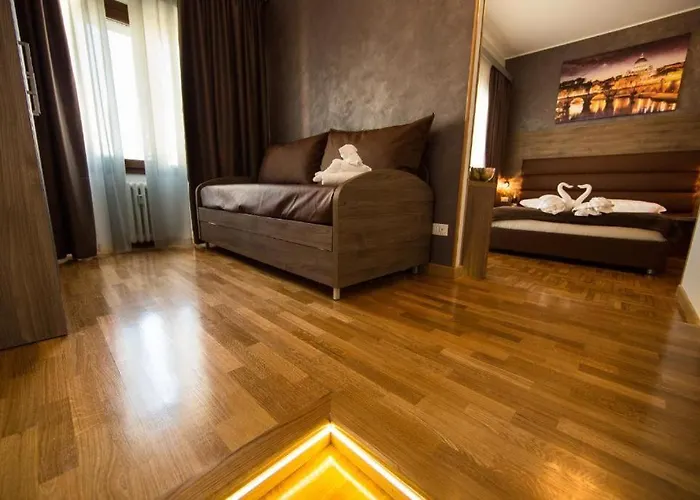 Family Hotel: Love Of Rome