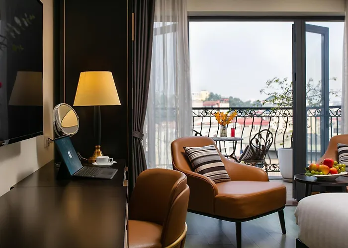 San Palace Hotel & Rooftop