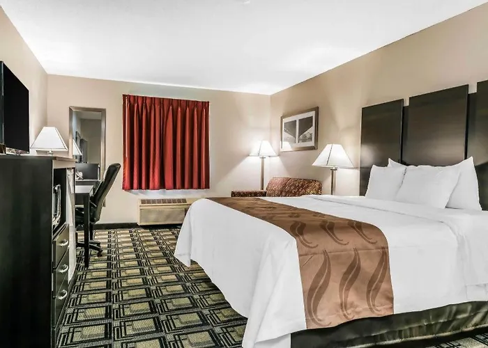 Family Hotel: Suburban Studios Mason Hwy 42