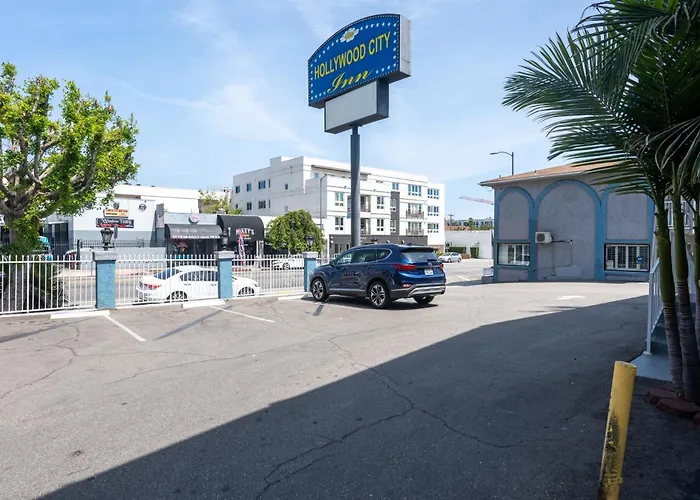 Motel: Hollywood City Inn