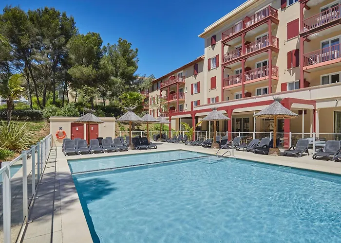 Odalys Residence Et Spa Les Canissons