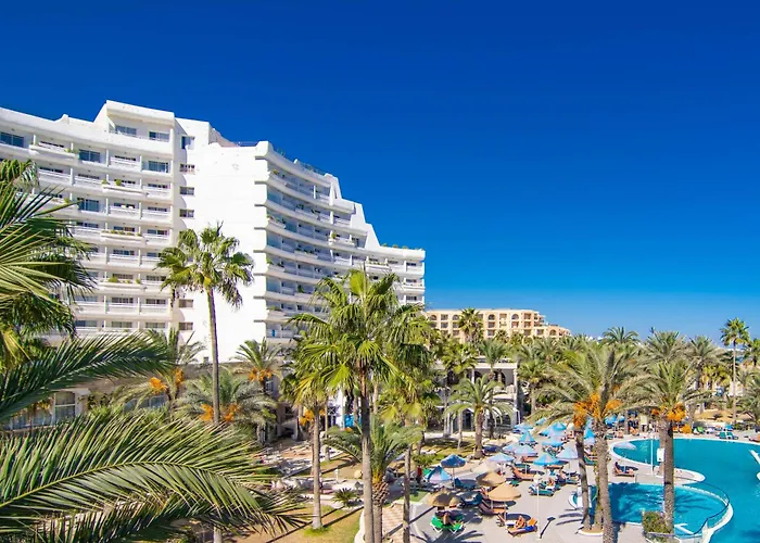 Kid friendly hotel Riadh Palms- Resort & Spa