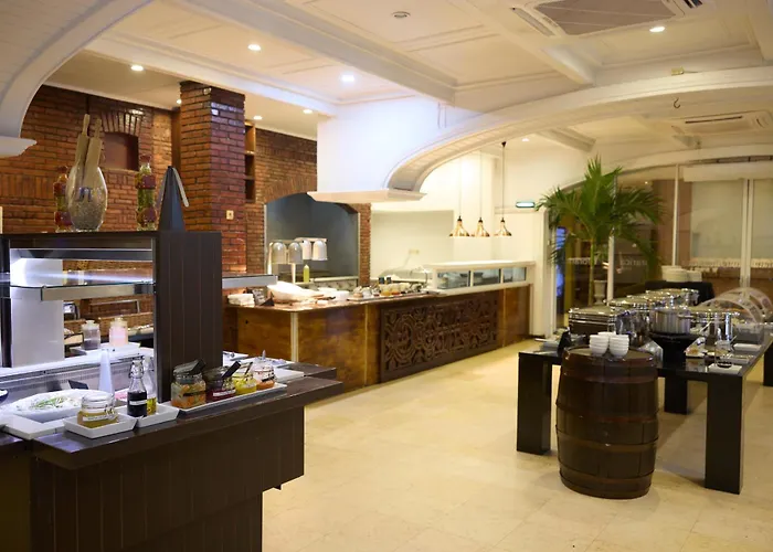 Hotel with view: Torarica Resort