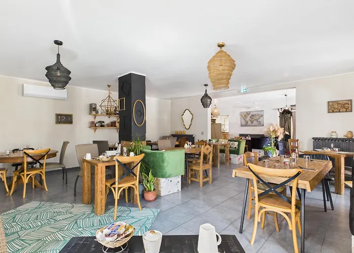 Le Plan B - Hotel 3 Etoiles - Restaurant