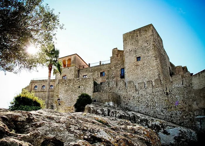 TUGASA Castillo De Castellar
