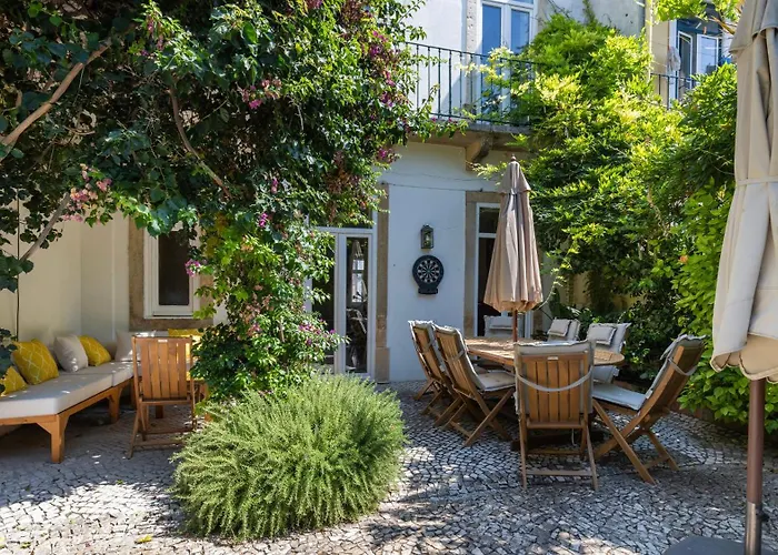  Garden Mansion In Historic Center By Lovelystay