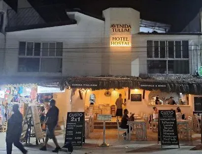 Albergue: Emotion Avenida Tulum Hotel & Hostal
