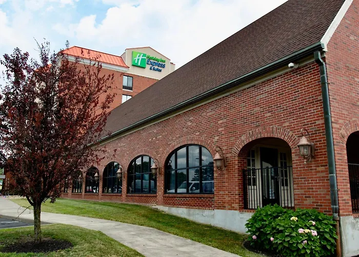 Family resorts Holiday Inn Express & Suites Albany Airport Area - Latham By Ihg