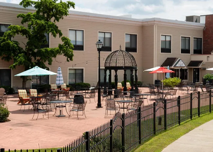 Family resorts Holiday Inn Express & Suites Albany Airport Area - Latham By Ihg