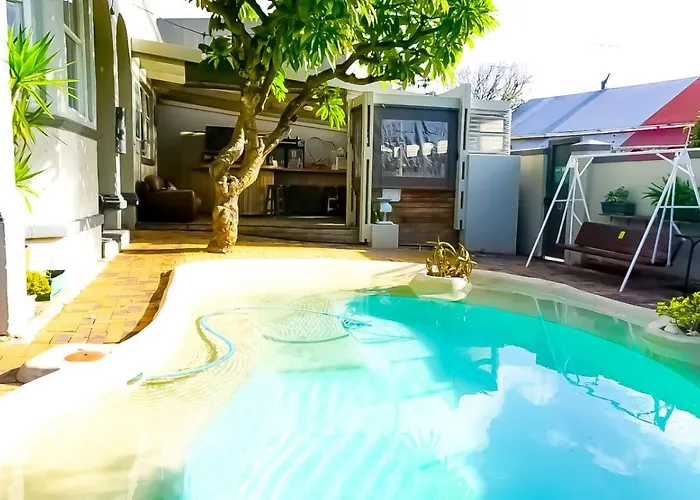 The Hostels Green Elephant Backpackers