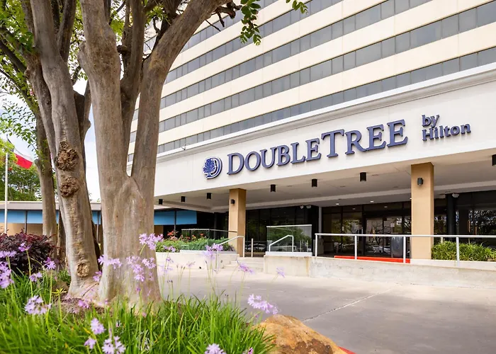 Doubletree By Hilton Houston Medical Center & Suites