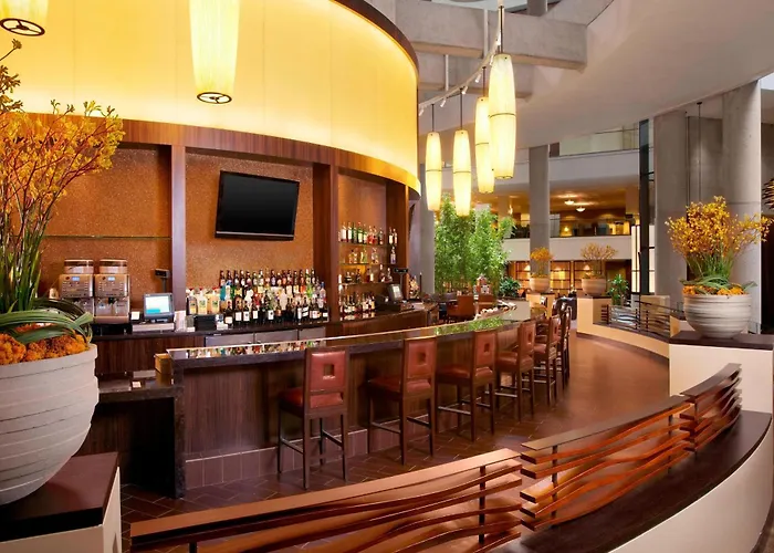 Pet Friendly hotel: The Westin Bonaventure Hotel & Suites, Los Angeles