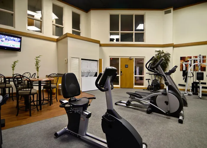 Resorts Guide Greenstay & Suites Central