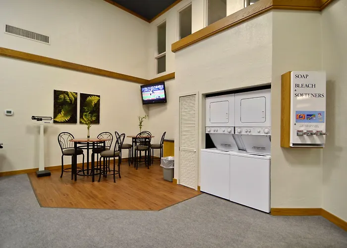 Resorts Guide Greenstay & Suites Central