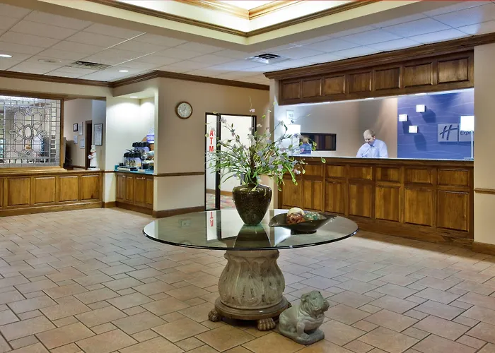 Beach Hotels Holiday Inn Express Athens - University Area By Ihg