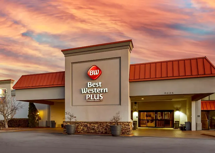 Best Western Plus Madison-Huntsville Hotel
