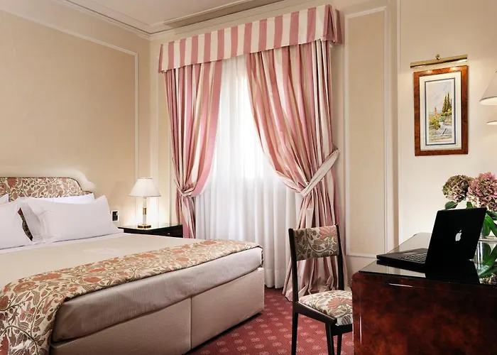 Pets Allowed Hotel De La Ville
