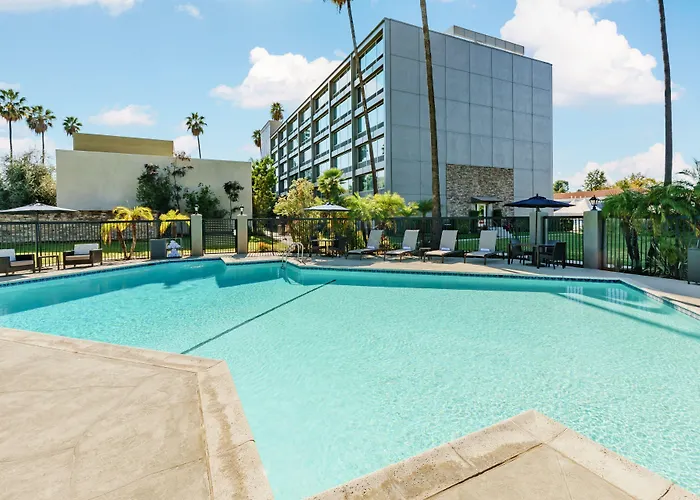 Cheap hotels Courtyard By Marriott Los Angeles Woodland Hills