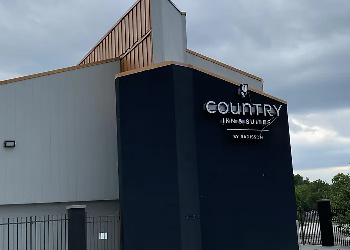 Country Inn & Suites By Radisson, Indianapolis East, In