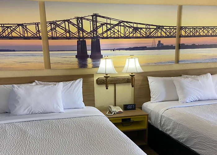 Hotel: Days Inn By Wyndham Clinton