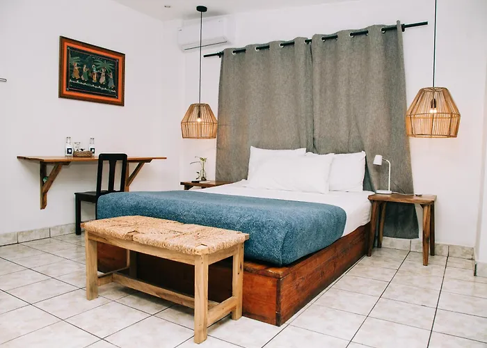 Dog friendly hotels Cinco B&B