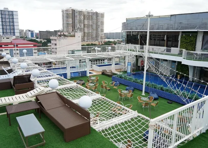 Selah Pods Manila