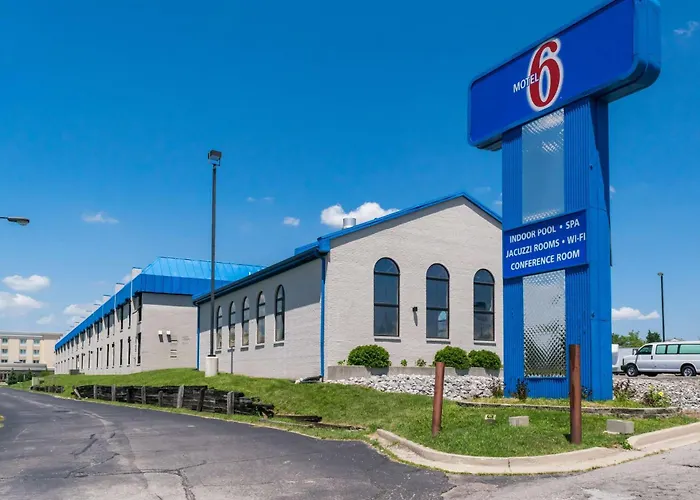 Motel 6-Richmond, In