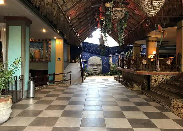 Family Hotel: Hotel Club Del Sol Acapulco By Ng Hoteles