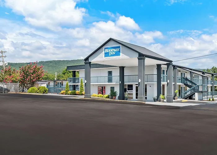 Motels Rodeway Dalton South