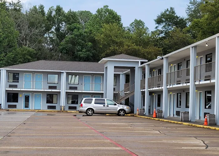Motel: Super 8 By Wyndham Arkadelphia Caddo Valley Area