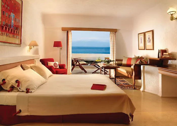 Hotel with view: Elounda Mare Relais & Chateaux Hotel