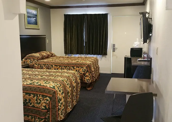 Motel: Starlight Inn Huntington Beach