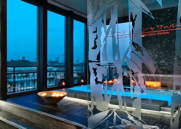 Jacuzzi hotel: Enterprise Hotel Design & Boutique