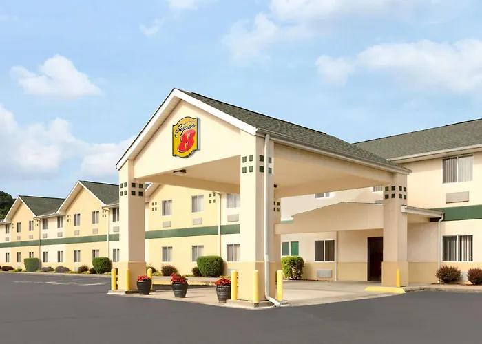 Cheap hotels Super 8 By Wyndham Athens
