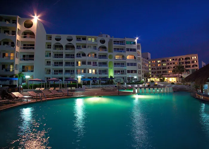Aquamarina Beach Hotel