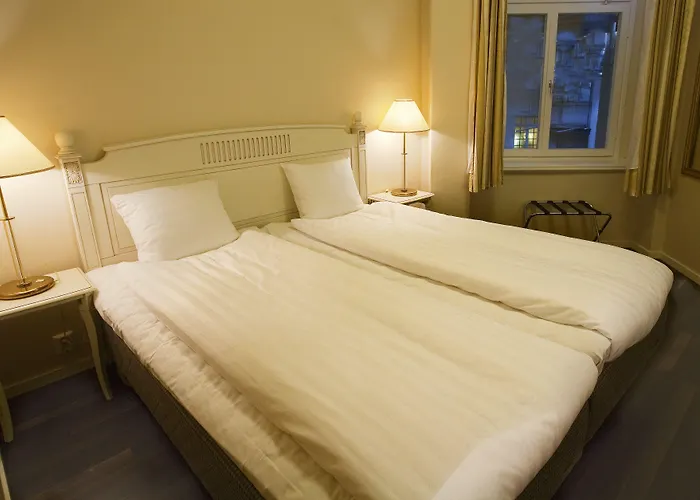 Hotels Close to Airport Best Western Bentleys