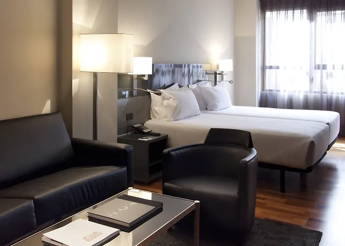  AC Avenida de América by Marriott