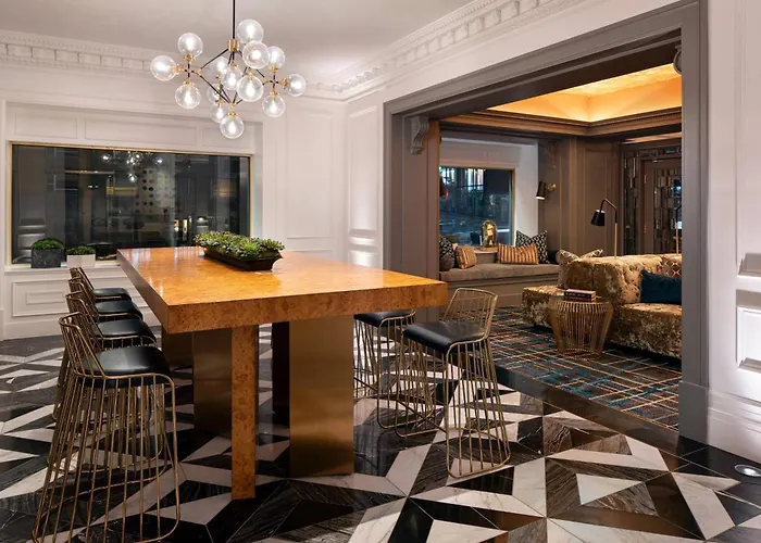 Courtyard By Marriott Downtown/Van Ness Ave