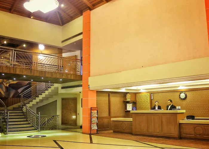 Dee Marks Airport Hotel & Resorts