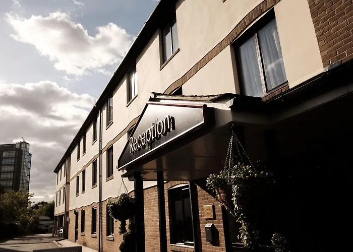 Hotel de 3 estrelas: The Fox & Goose Hotel