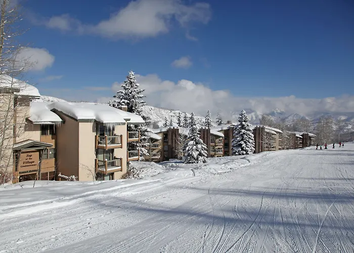 Ski hotel: Top Of The Village