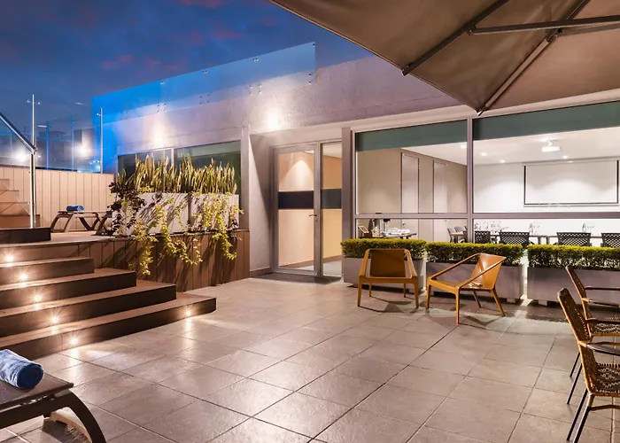Resort: Hampton By Hilton Cali