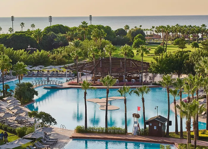 Hotel boutique: Lara Barut Collection