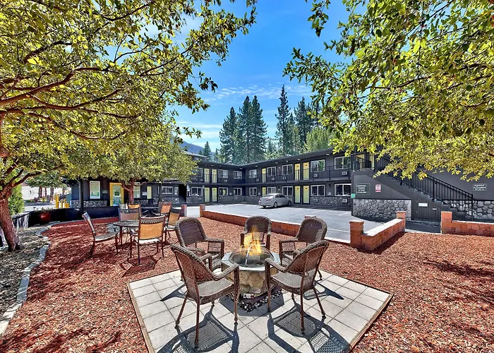Motel: Secrets Inn Lake Tahoe