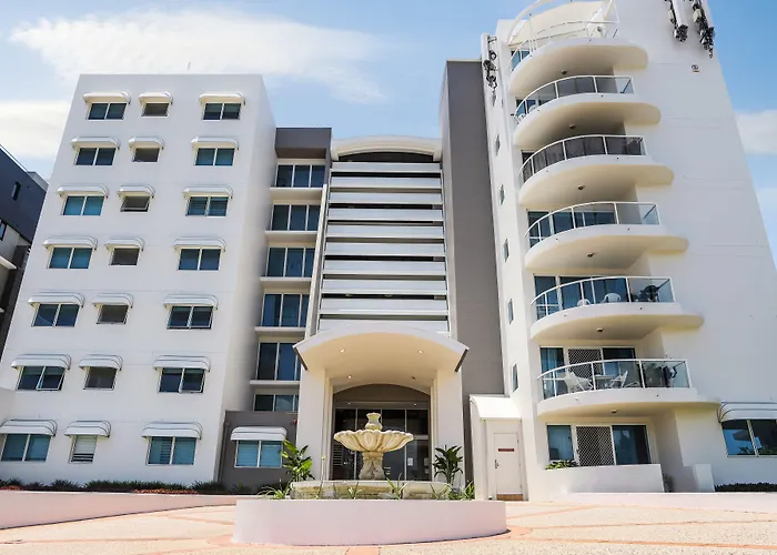 Hotel: Regency On The Beach