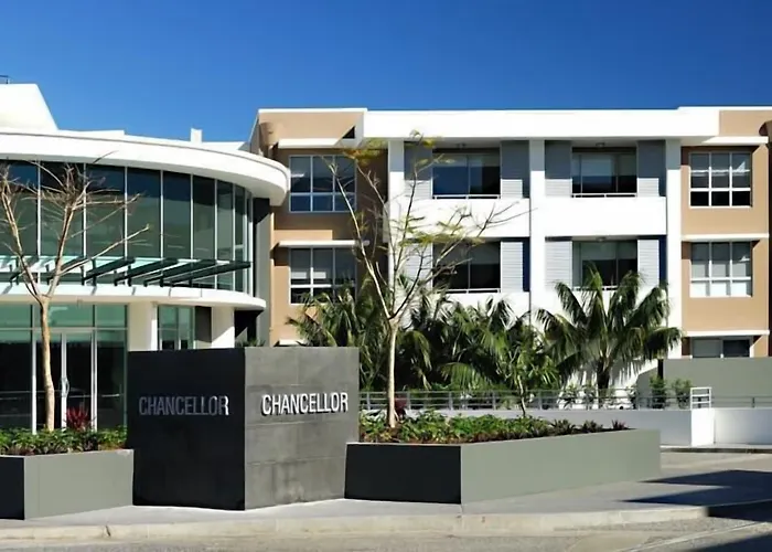 Chancellor Executive Apartments
