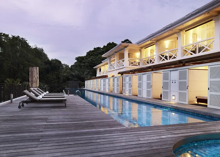 Pet Friendly hotel: Amara Sanctuary Sentosa