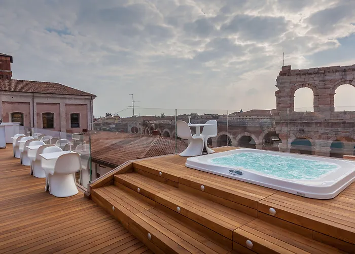 Pet Friendly hotel: Hotel Milano & Spa***S