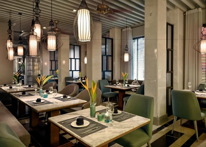 Luxury hotel only: Aira Boutique Hanoi Hotel & Spa